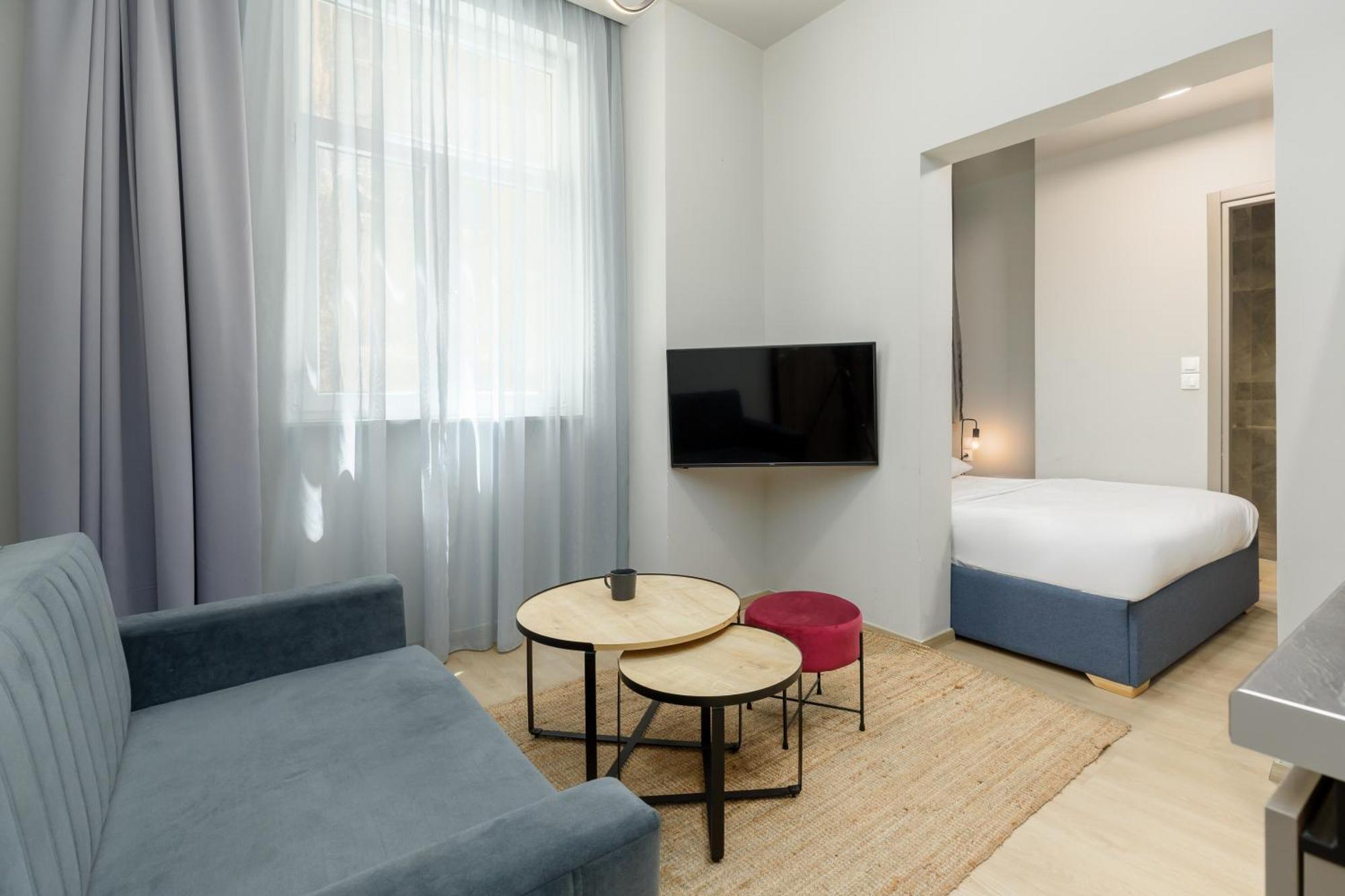 Aura F24 Apartments By Halu! - Vibrant Neighbourhood Salonicco Esterno foto